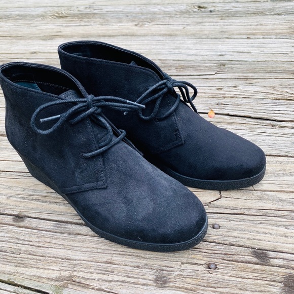 Style & Co Booties,Size 8M - Picture 7 of 11